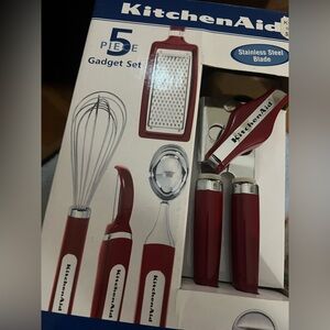 KitchenAid 5 piece kitchen tools